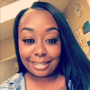 Meet your Posher, Shannon